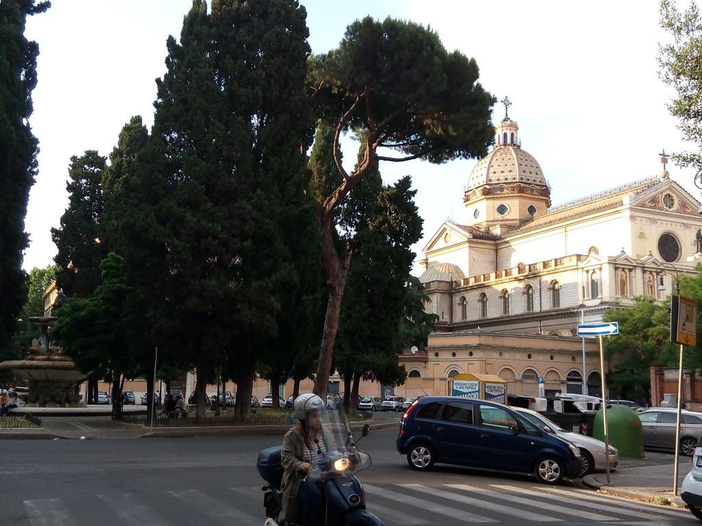 Apartment Near The Vatican ローマ 部屋 写真
